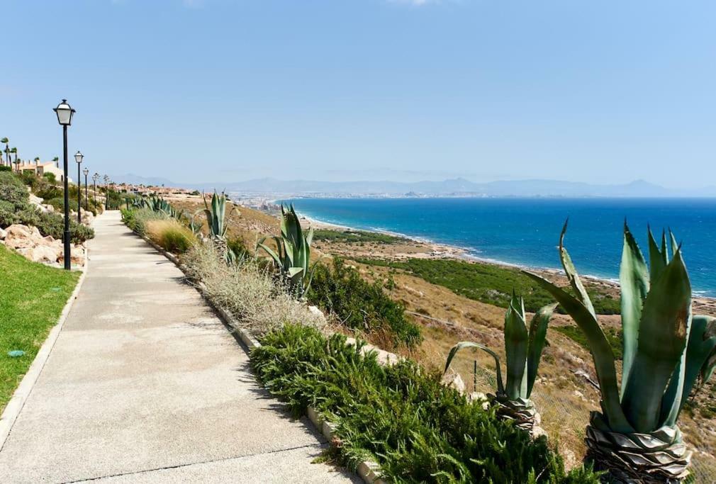 Vistas Infinitas Sobre El Mar-Infinite Views On The Sea Villa Santa Pola Exterior photo